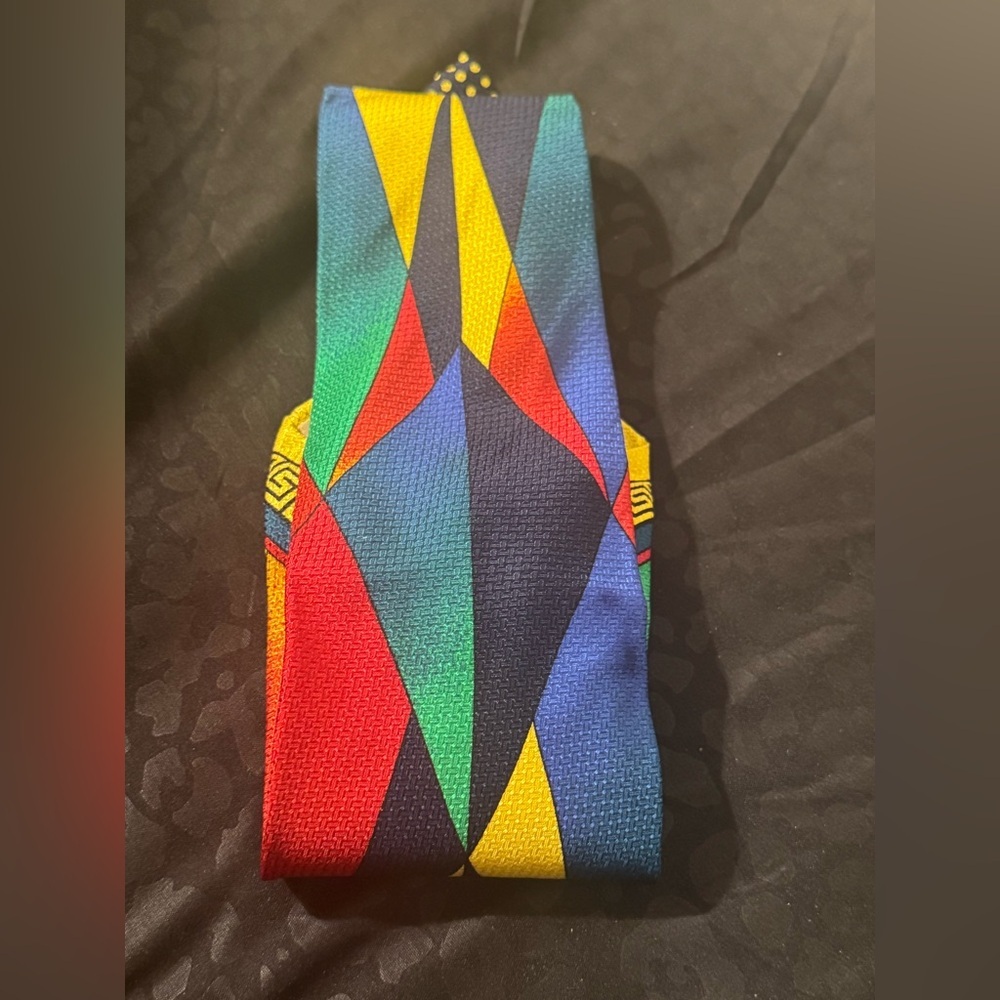 Gianni Versace New Vintage 100% Silk Made In Italy Multicolor Geometric Silk Tie